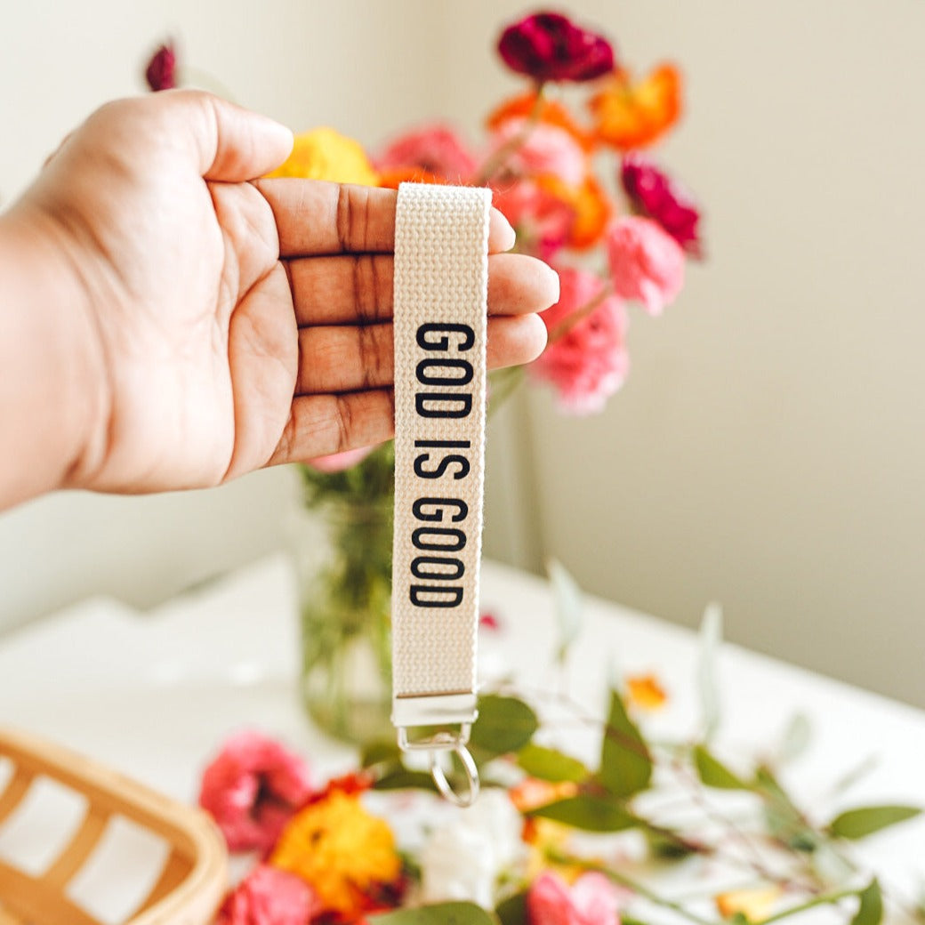 God Is Good Keychain – Isabela Schielke Studio